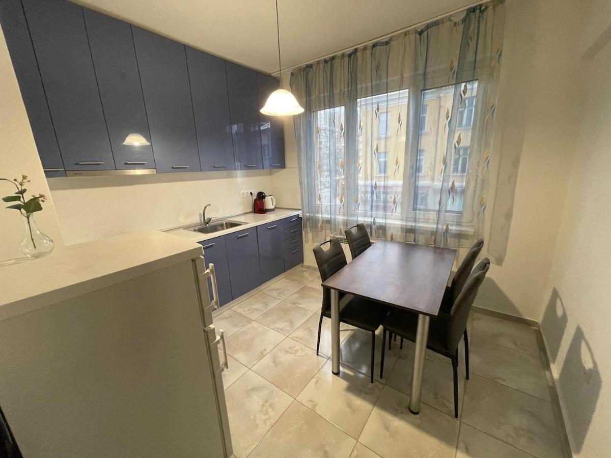 Lions Bridge 1bdrm Apartment Sofia